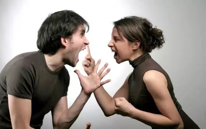 忍住这句话,你的爱就死了(图1) 09eae9f624ab0477c684724c294cefc1.jpg